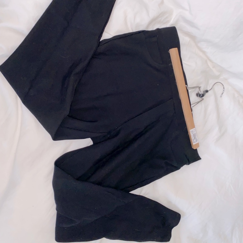 Womens Size L/XL black pant legging, used petite